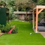 Fake Grass Ideas for Side Yards and Narrow Outdoor Spaces